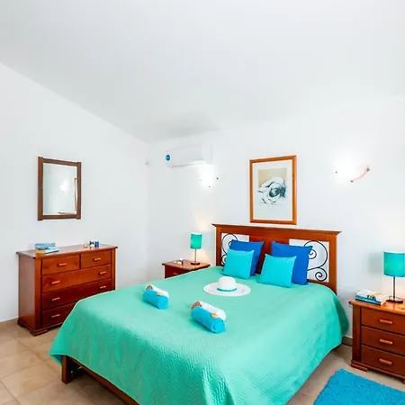 Ushuaia By Algarve Vacation Guia (Faro)