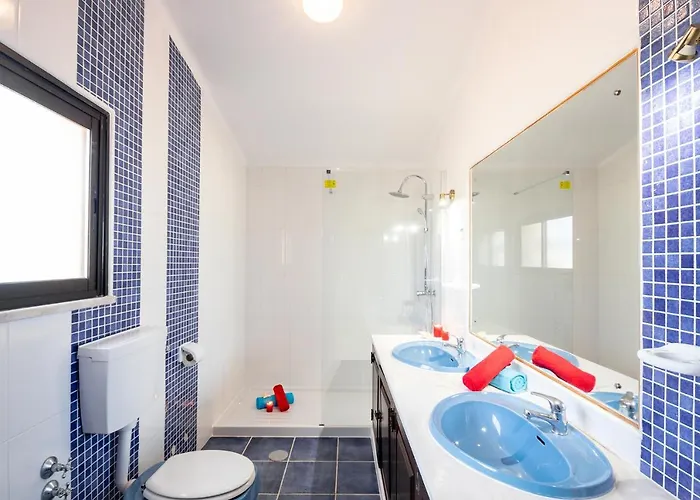 Ushuaia By Algarve Vacation Villa *