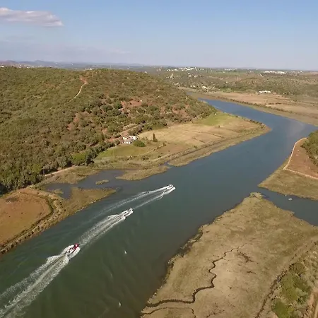 ヴィラ Ushuaia By Algarve Vacation ギーア