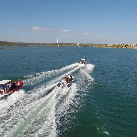 Ushuaia By Algarve Vacation * ギーア